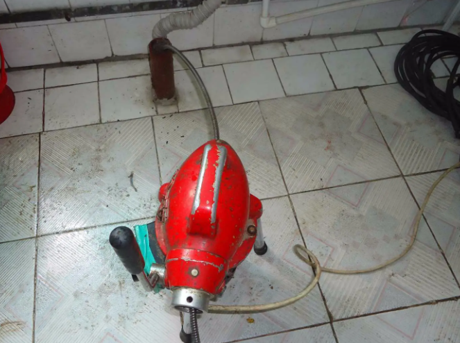 乌马河下水道疏通