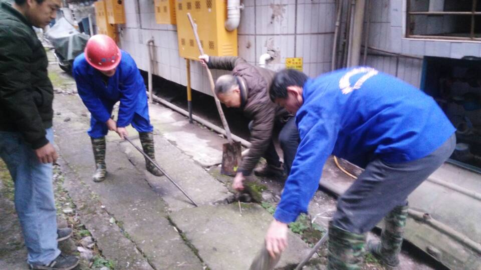 乌马河清掏化粪池、管道疏通一站式服务<高效><技术><可靠>